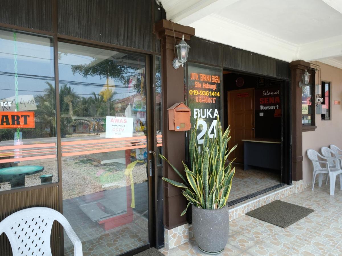 Oyo 44005 Senangin Resort & Cafe Tumpat Esterno foto